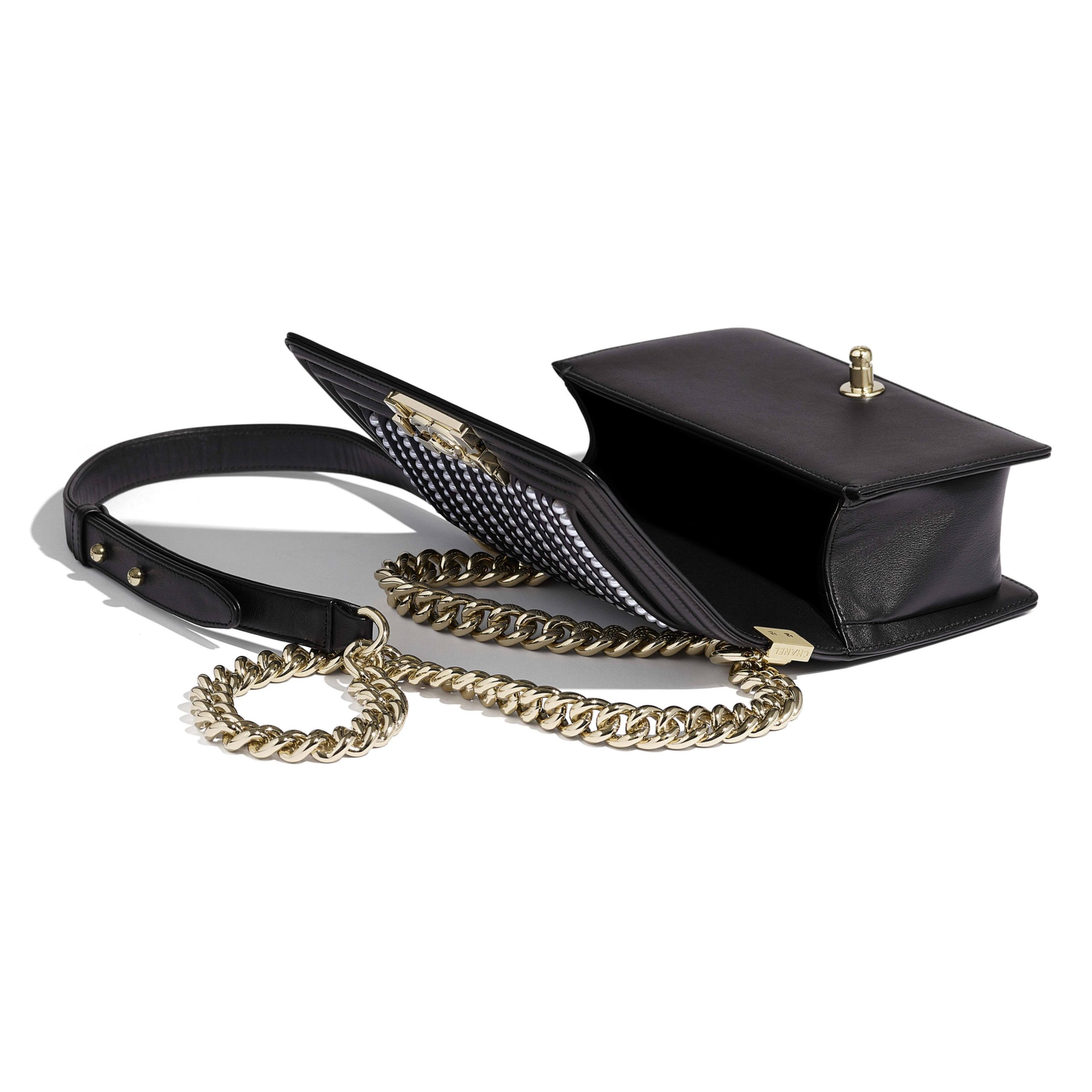 1.3_6f090340-4e2a-42f0-a0e3-35b5e88c0b46