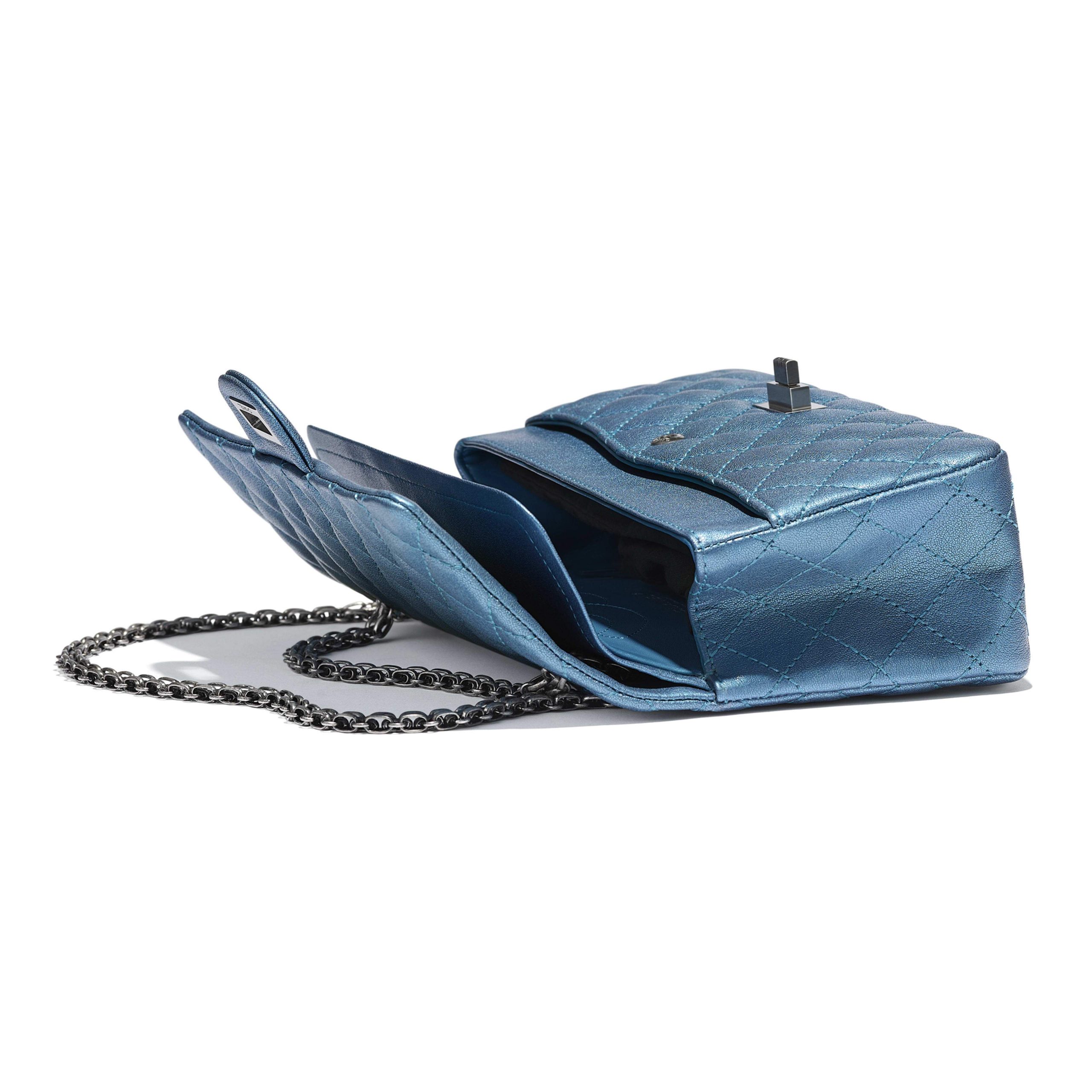 2.3_6b7e72e2-2548-4674-bded-dcb96cf4a2c6