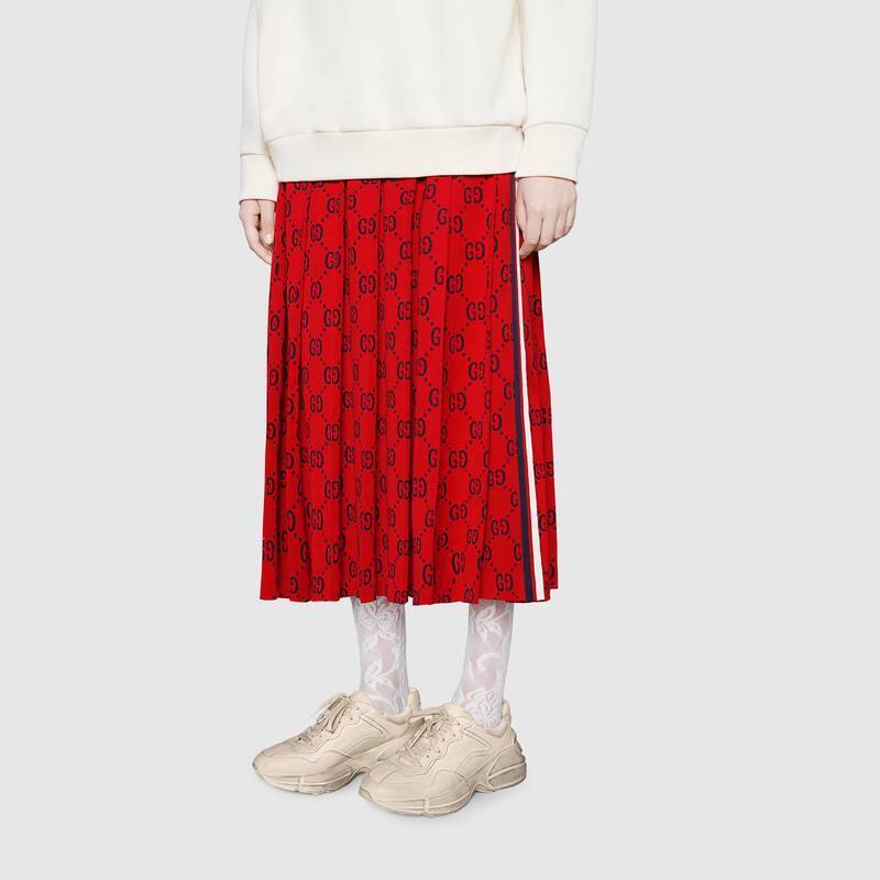 6_33698f70-e146-439d-9109-4a53596373ea